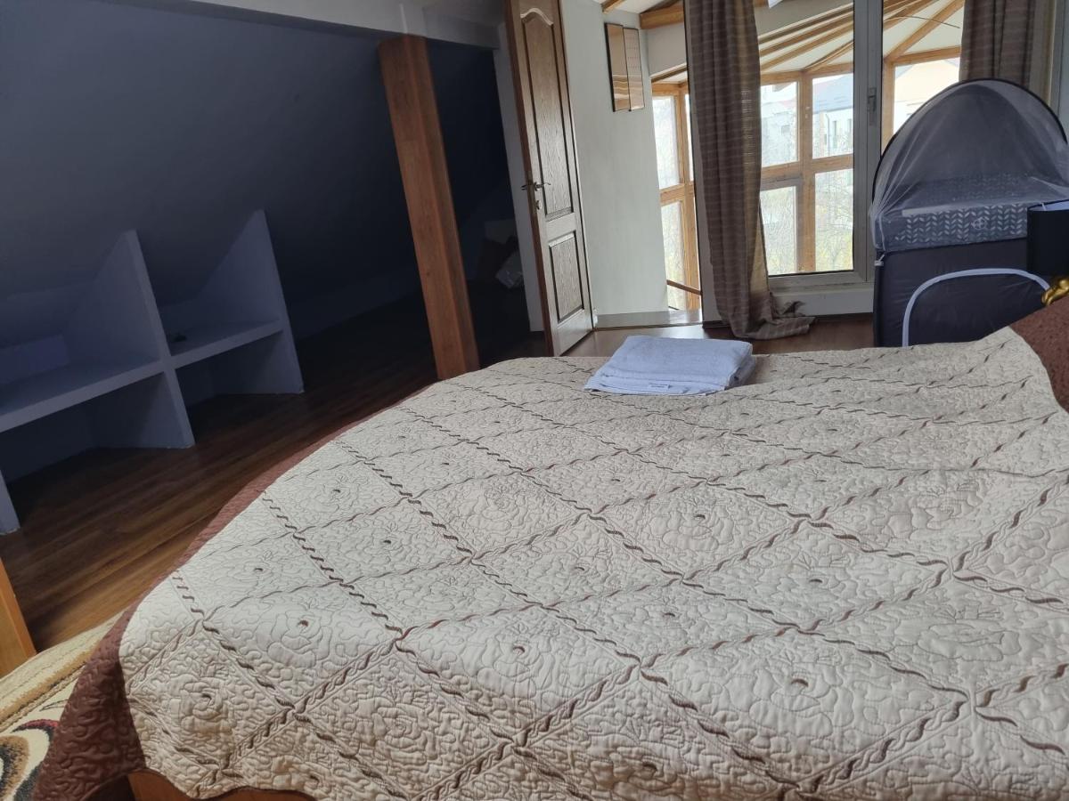Penthouse Apartament 2 Floors, 2 Bedroom , 2 Bath, 120 Sqm , Inside Yard Parking Kluż-Napoka Zewnętrze zdjęcie